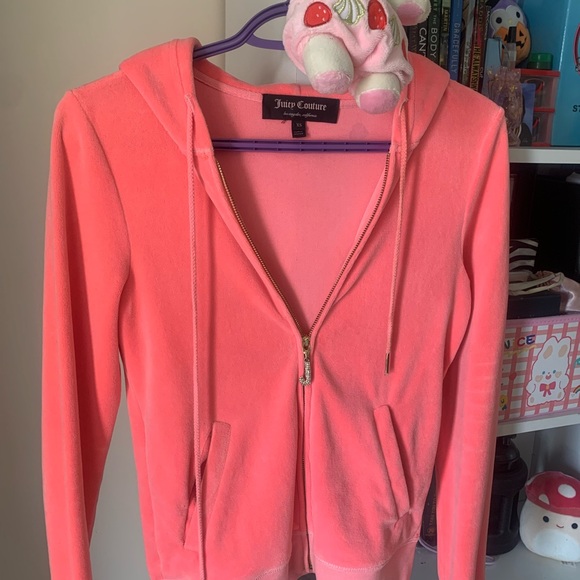 Pink juicy couture hoodie - Picture 2 of 2